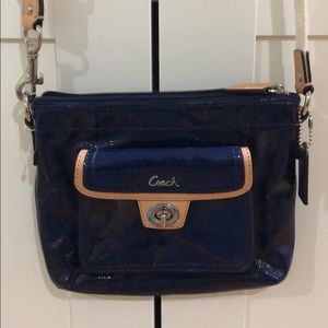 NWOT - Coach Swingpack in blue patent leather